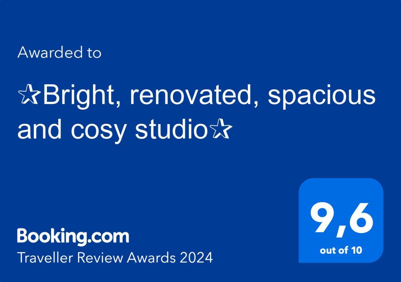 ✰Bright, Renovated, Spacious And Cosy Studio✰ Atény Exteriér fotografie